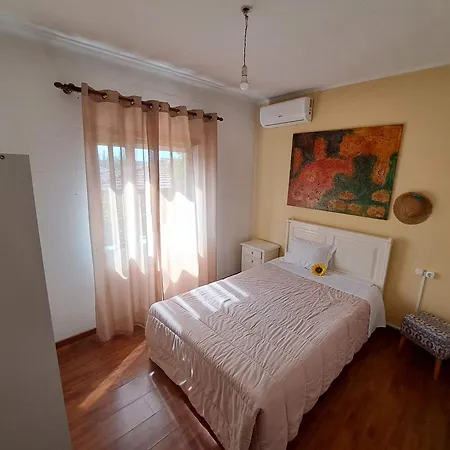 Casa Azelia E Albino شقة